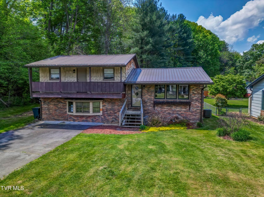 Photo #3: 156 Warrior Lane