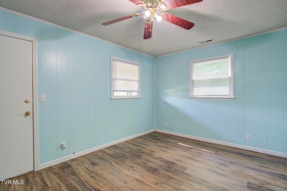 Photo #17: 156 Warrior Lane