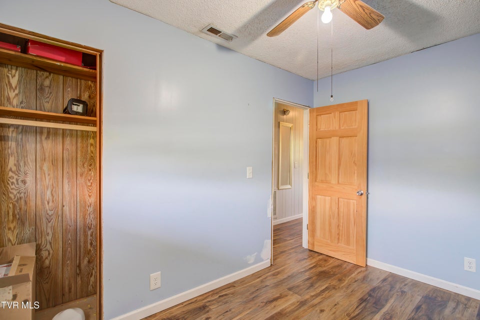 Photo #20: 156 Warrior Lane