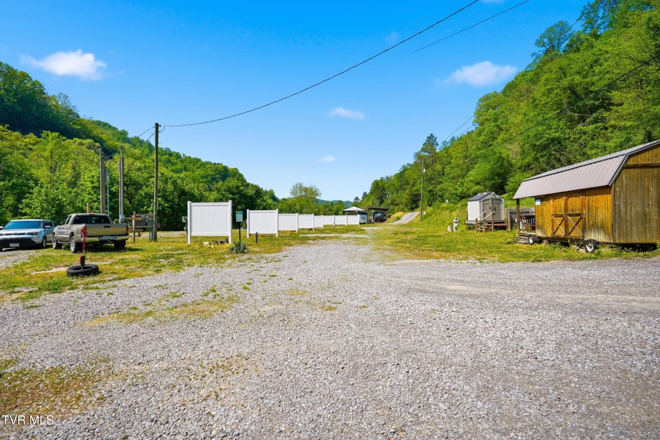 Photo #9: 1750 Clinch River Highway
