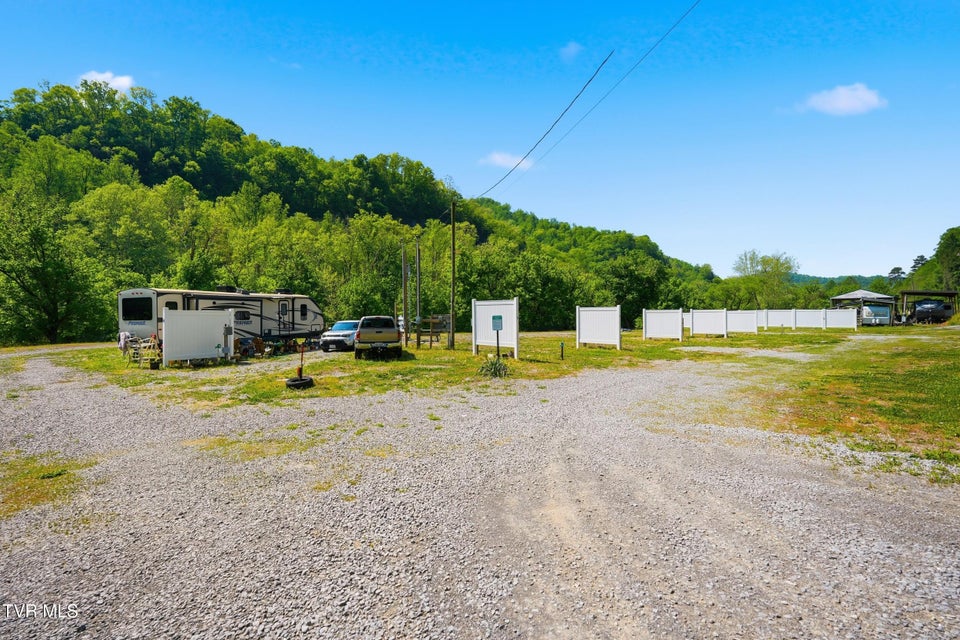 Photo #15: 1750 Clinch River Highway