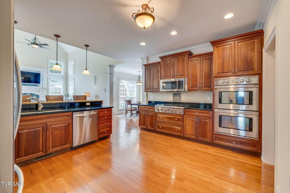 Photo #11: 5005 Preston Park Drive