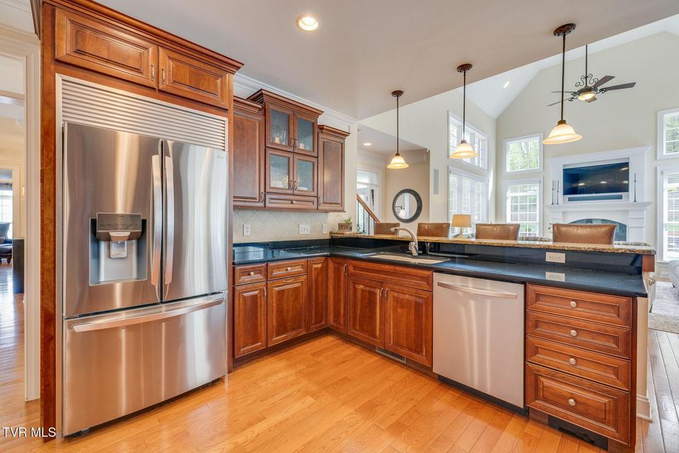 Photo #8: 5005 Preston Park Drive