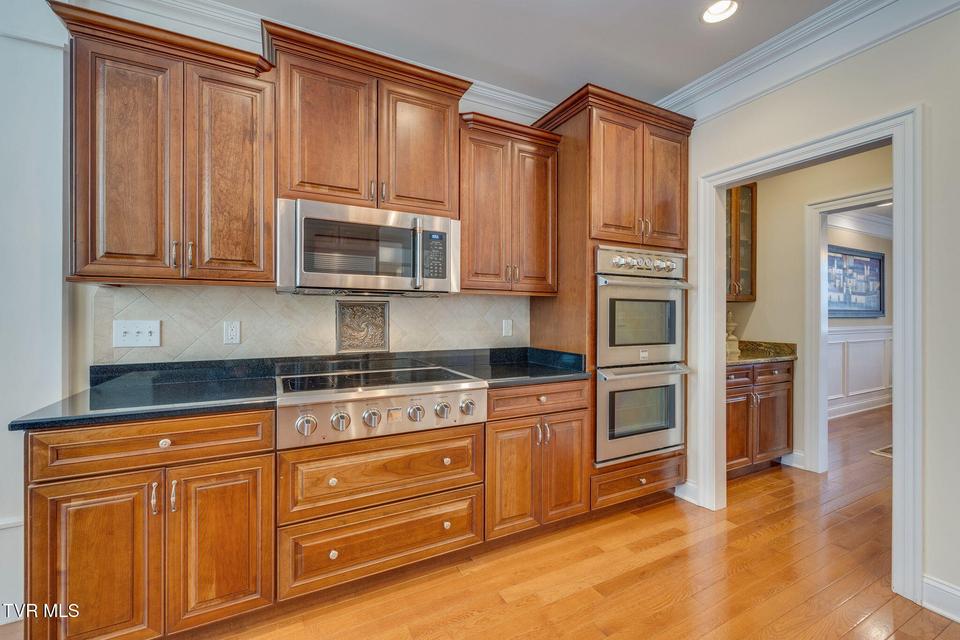 Photo #12: 5005 Preston Park Drive