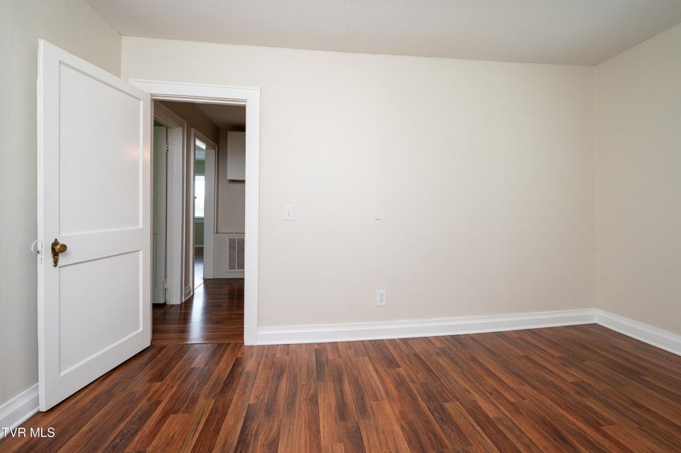 Photo #10: 2209 Locust Street