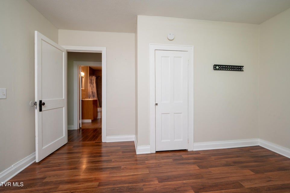 Photo #12: 2209 Locust Street