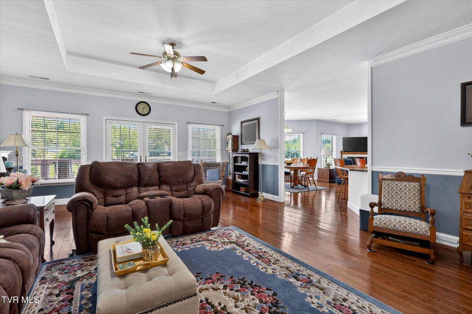 Photo #8: 121 Sunnyfield Drive