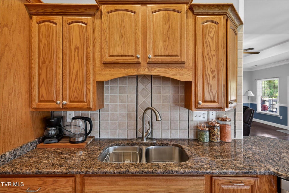 Photo #12: 121 Sunnyfield Drive