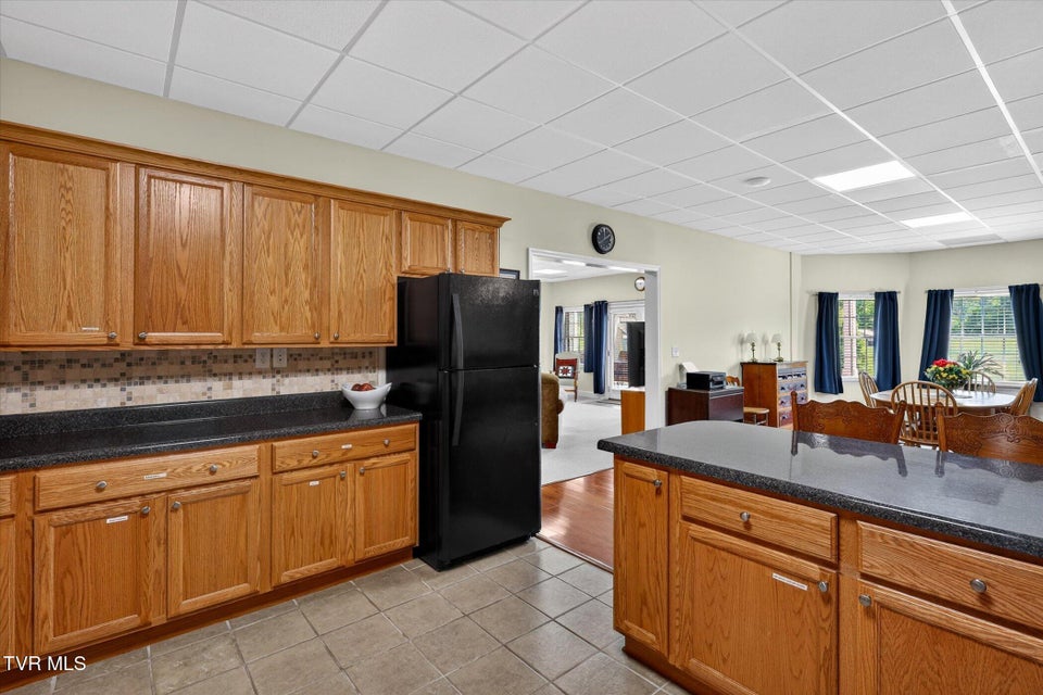 Photo #41: 121 Sunnyfield Drive