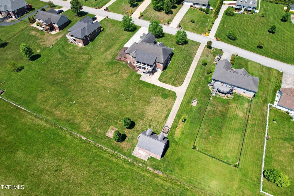 Photo #62: 121 Sunnyfield Drive