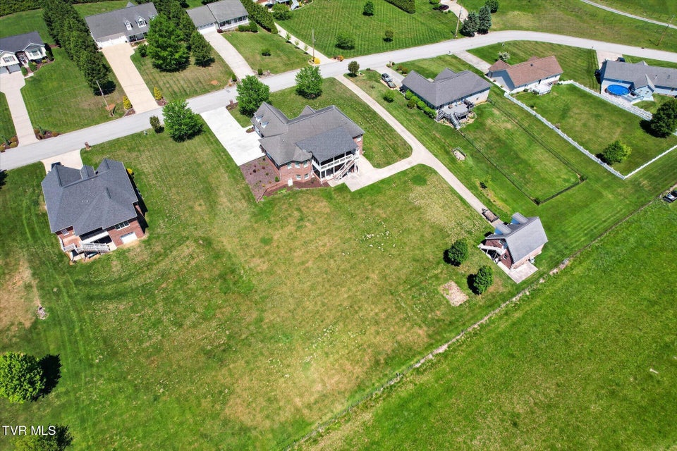 Photo #63: 121 Sunnyfield Drive