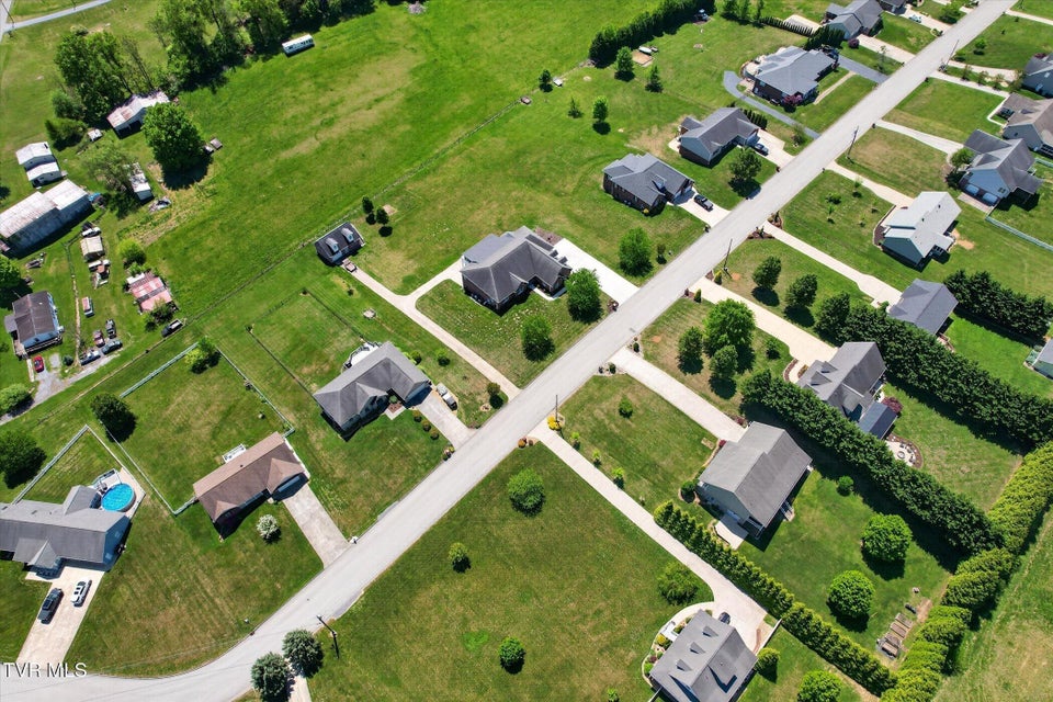 Photo #68: 121 Sunnyfield Drive