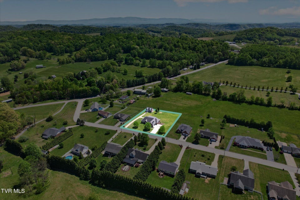 Photo #71: 121 Sunnyfield Drive