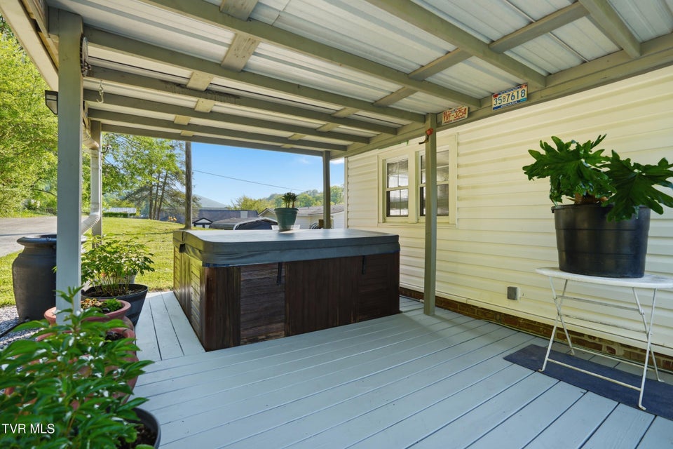 Photo #30: 251 Charleston Street