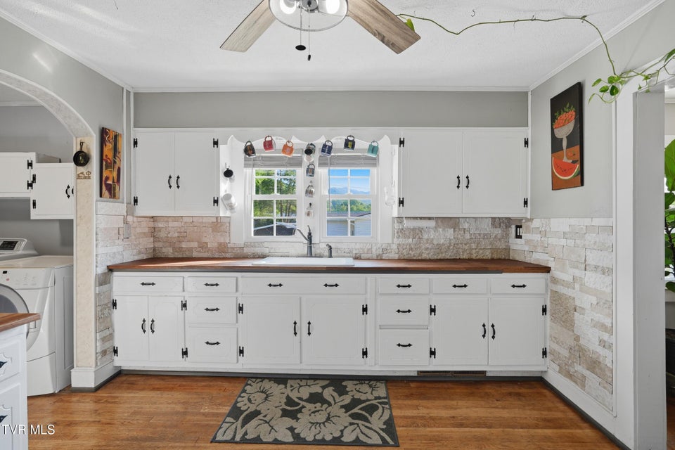 Photo #13: 251 Charleston Street