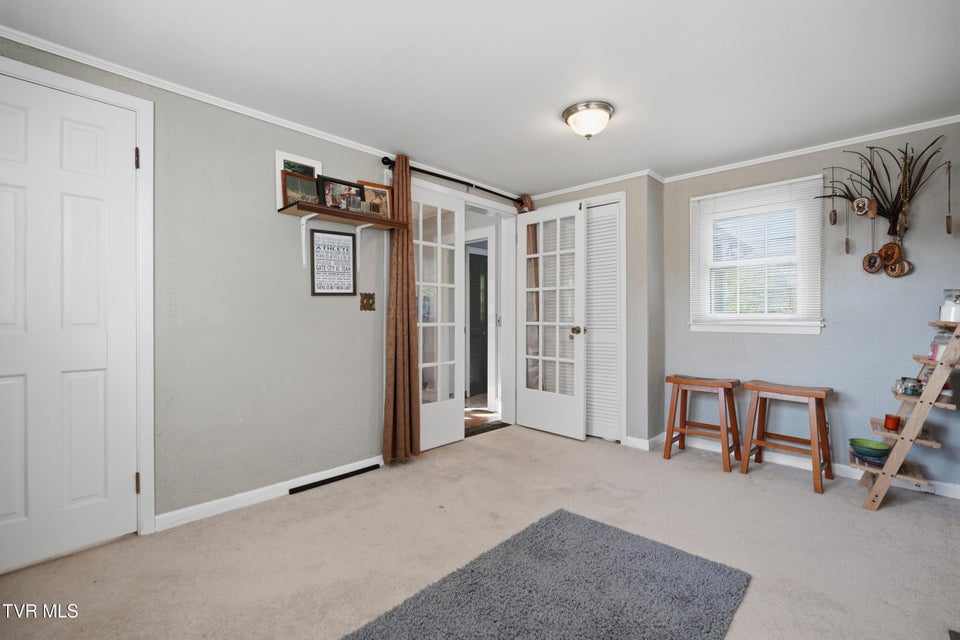 Photo #22: 251 Charleston Street