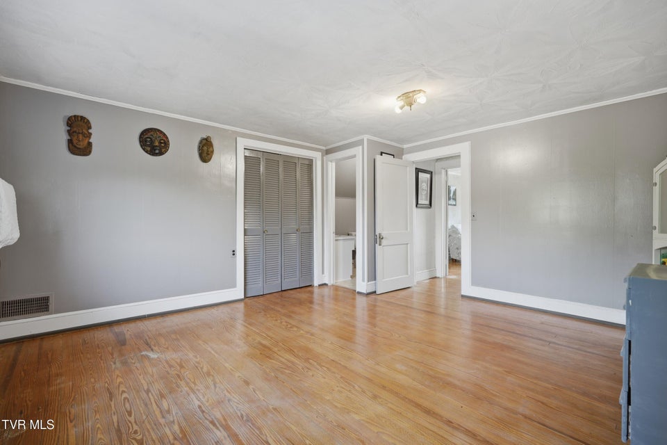 Photo #24: 251 Charleston Street