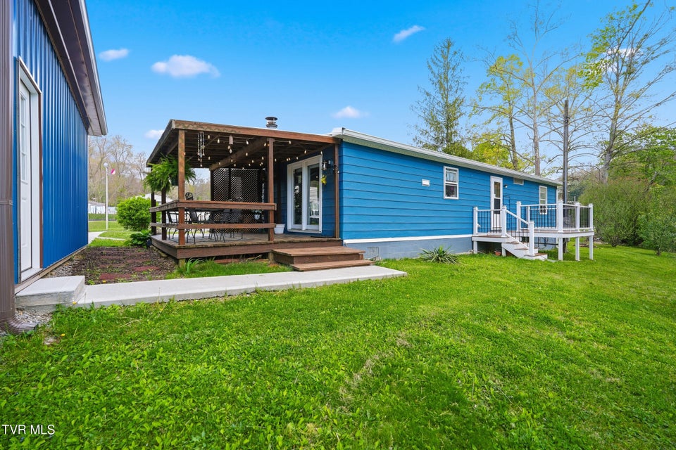 Photo #33: 110 Little League Road