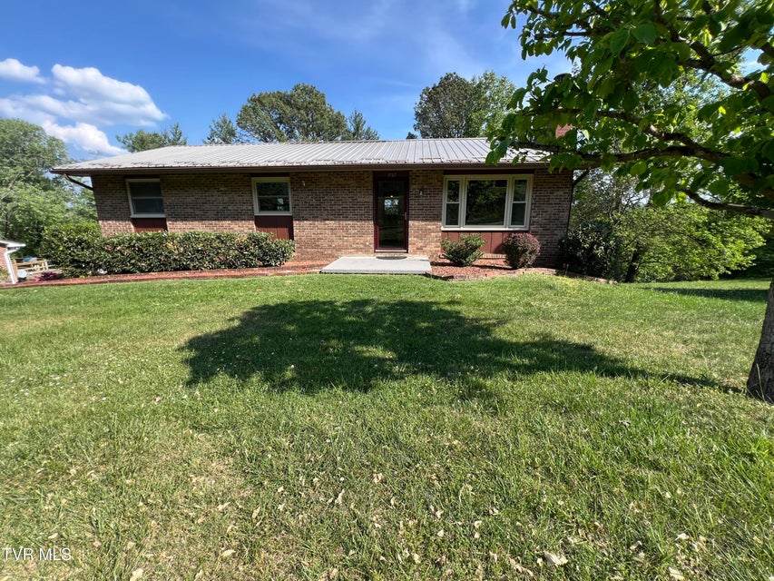 Photo #9: 737 Foothills Road