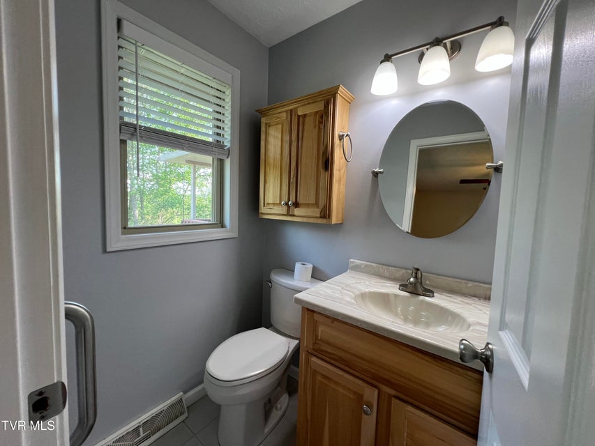 Photo #42: 737 Foothills Road