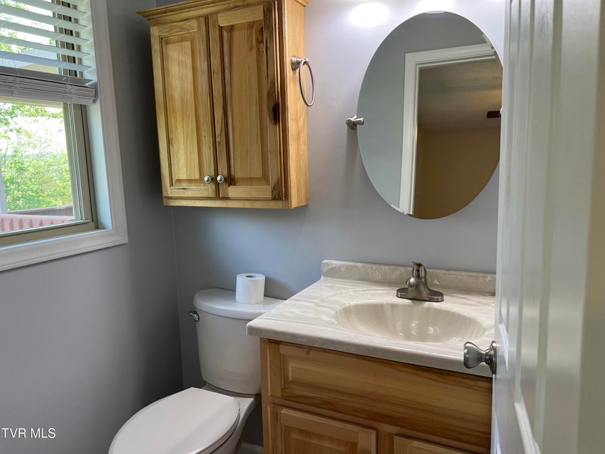 Photo #43: 737 Foothills Road