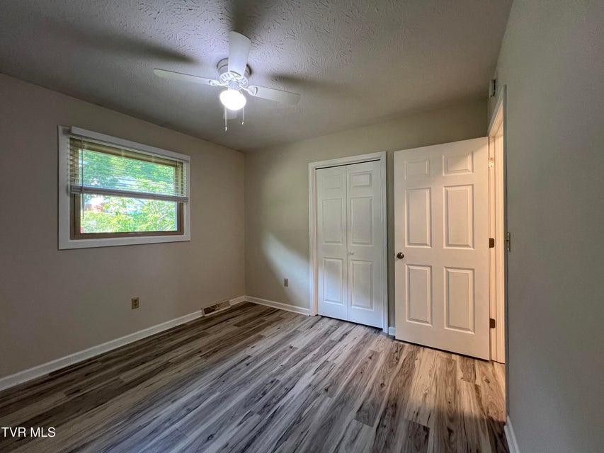 Photo #48: 737 Foothills Road