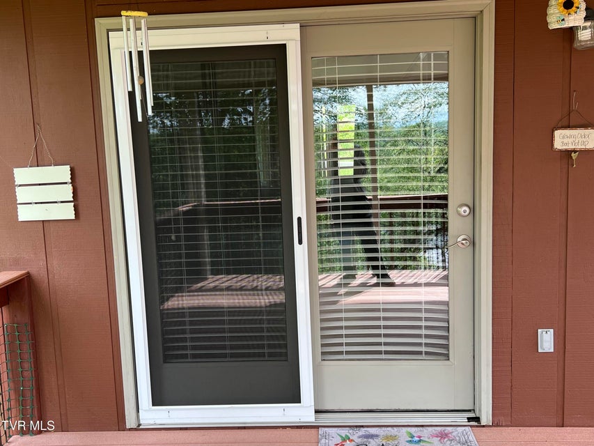 Photo #11: 737 Foothills Road