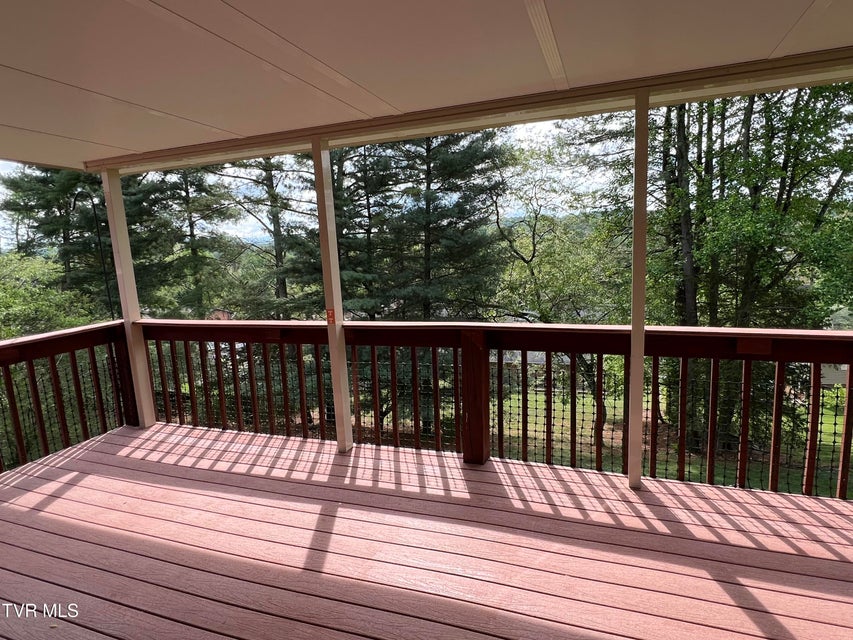 Photo #76: 737 Foothills Road