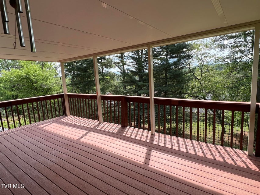 Photo #3: 737 Foothills Road