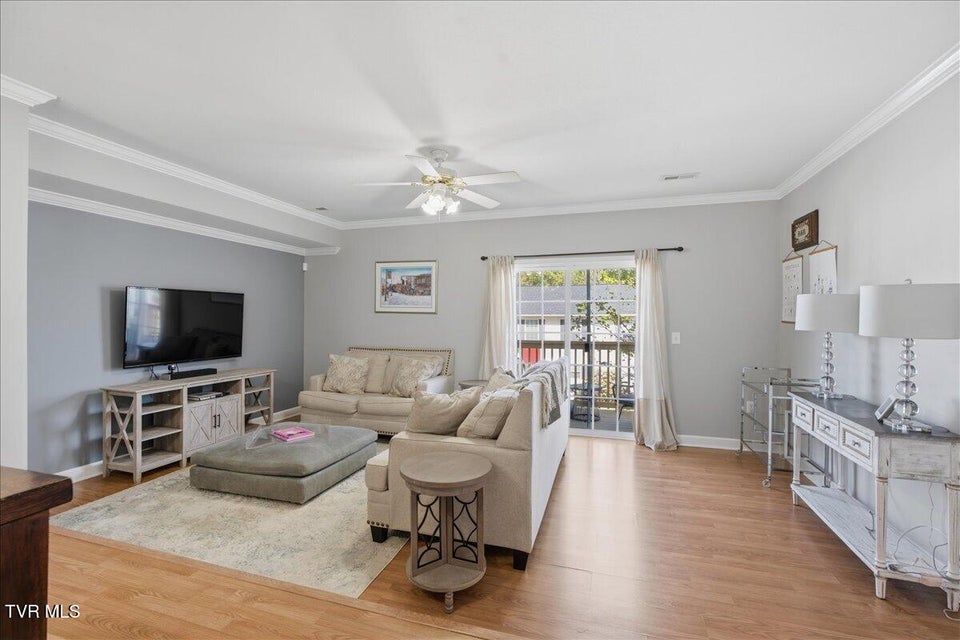 Photo #5: 2201 Cherokee Road