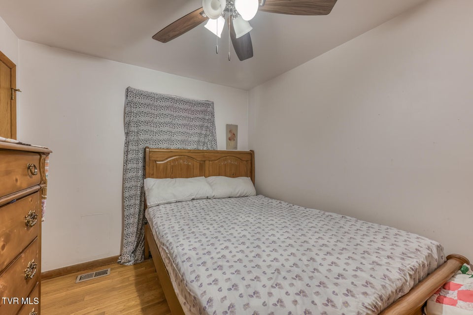 Photo #14: 171 Reedy Street