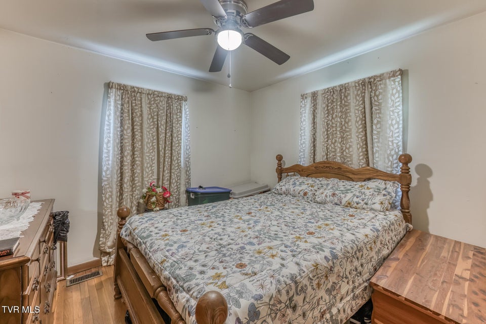 Photo #17: 171 Reedy Street