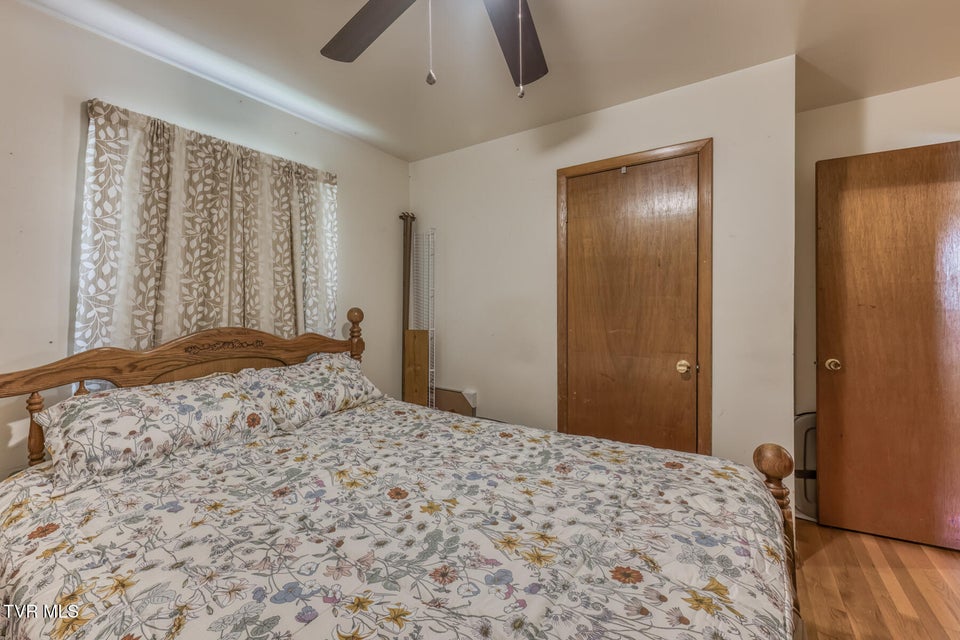 Photo #18: 171 Reedy Street