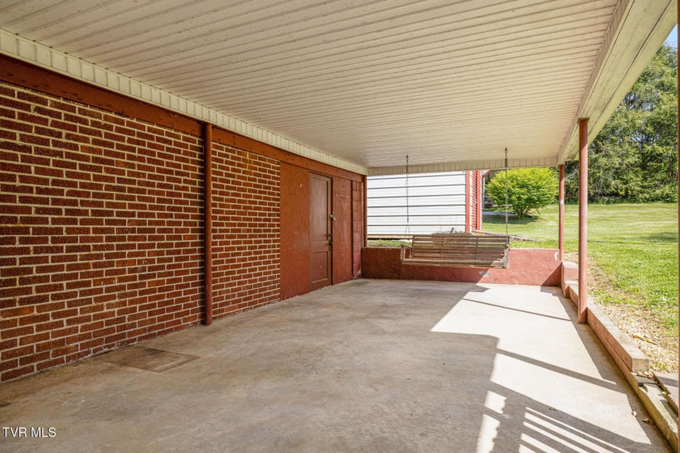 Photo #42: 153 Forest Avenue