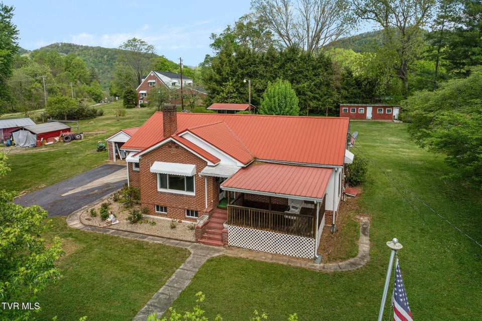 Photo #55: 153 Forest Avenue