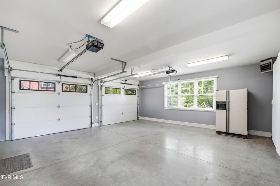 Photo #57: 15389 High Meadow Trail