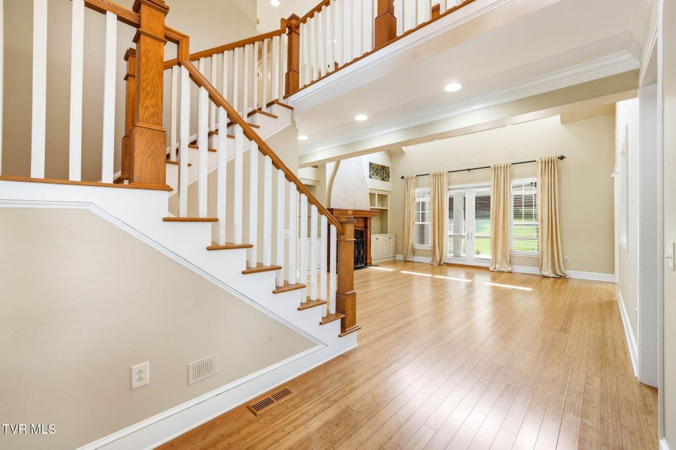 Photo #34: 15389 High Meadow Trail