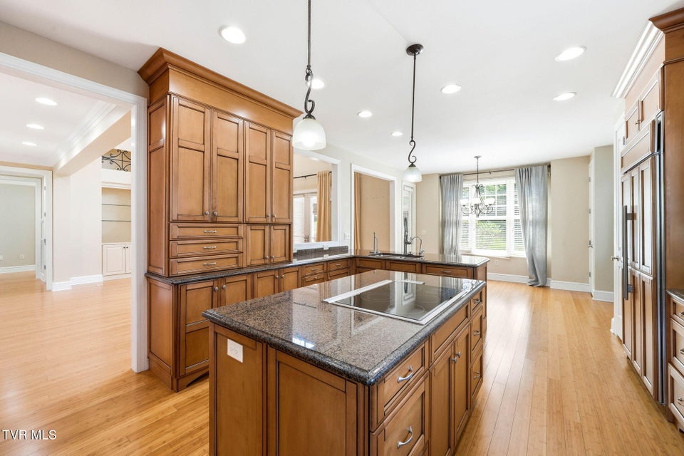 Photo #28: 15389 High Meadow Trail