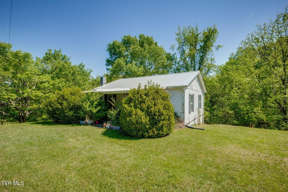 Photo #11: 1940 Allison Road