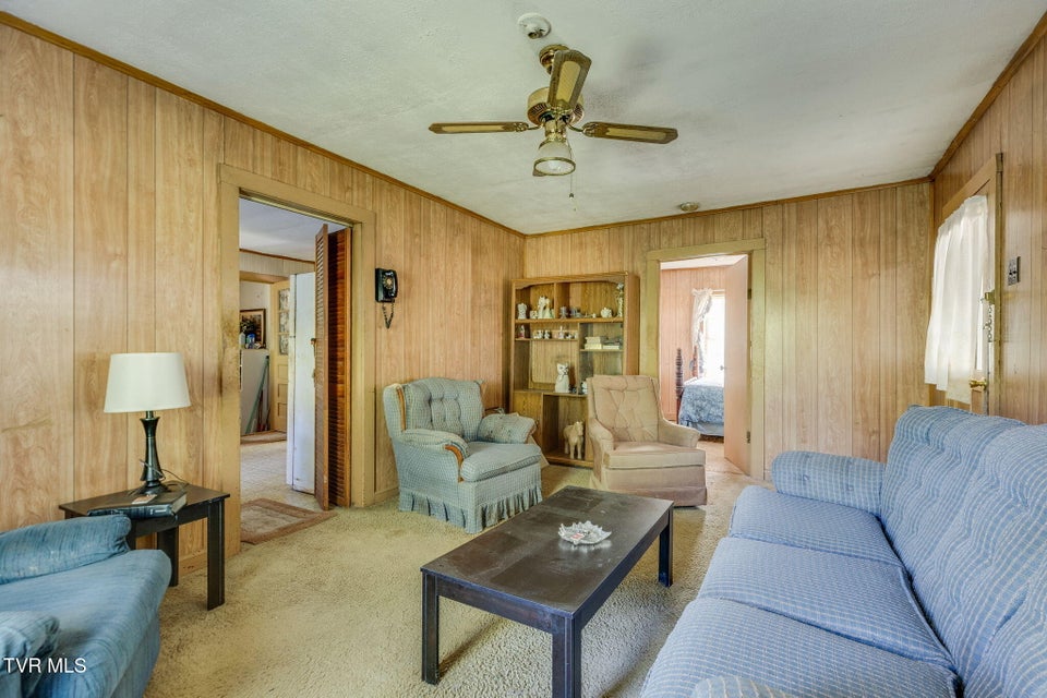 Photo #15: 1940 Allison Road