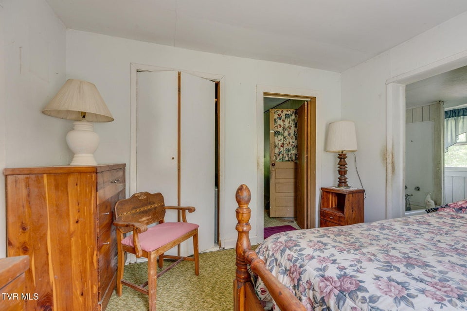 Photo #25: 1940 Allison Road