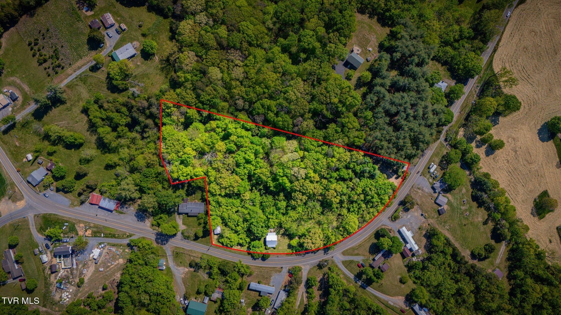 Photo #2: 1940 Allison Road