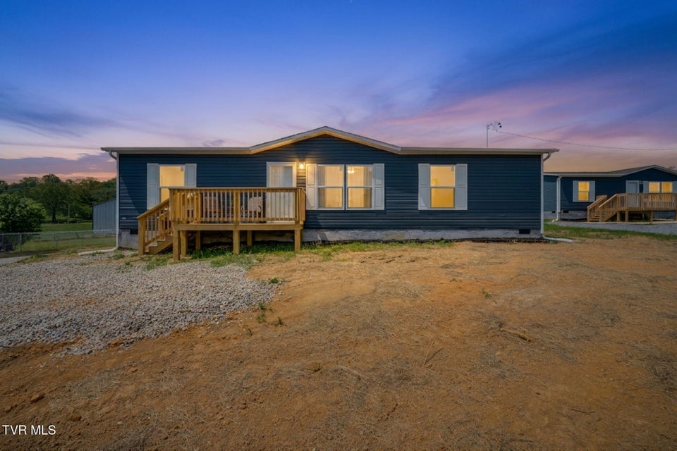 Photo #29: 30 Armstrong Road