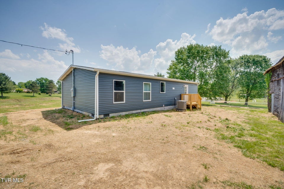 Photo #26: 30 Armstrong Road