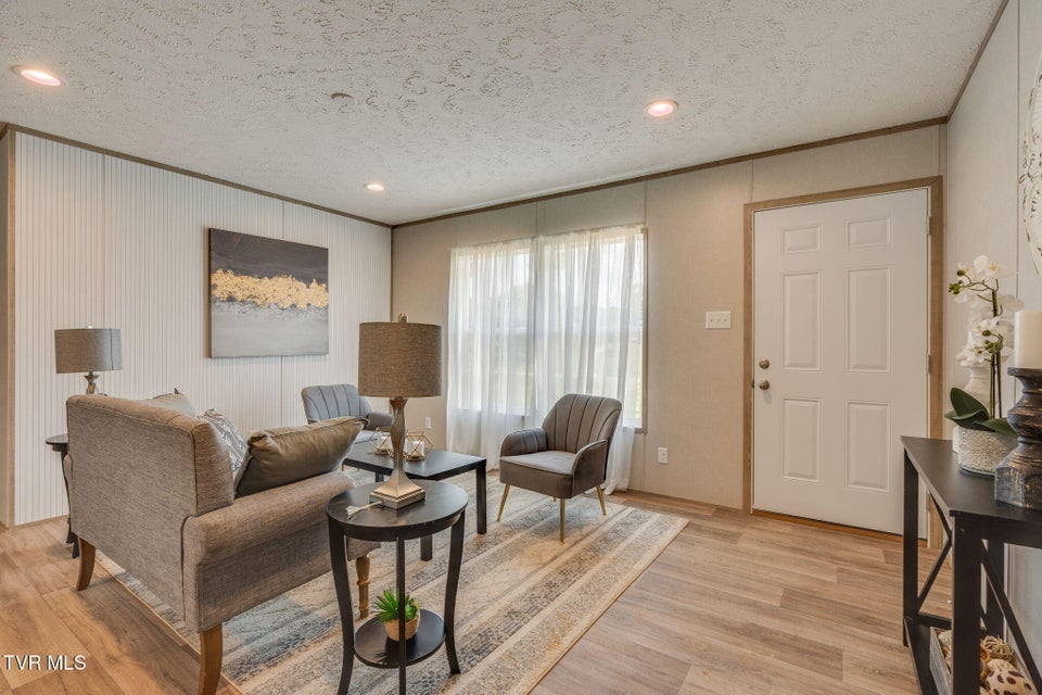 Photo #5: 30 Armstrong Road