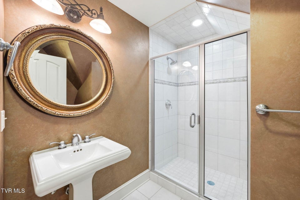 Photo #48: 15389 High Meadow Trail