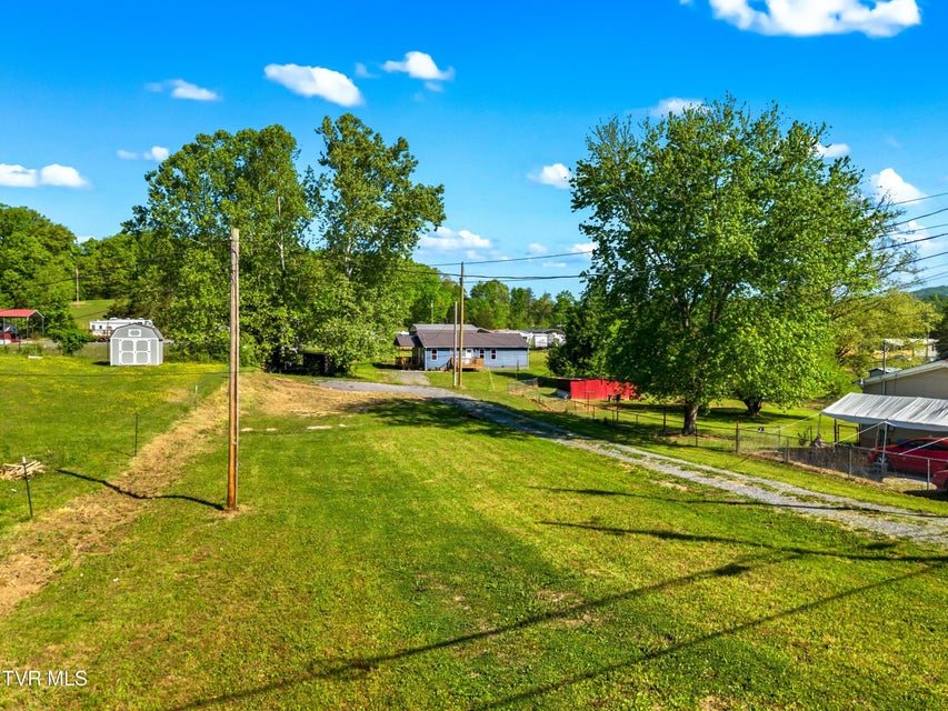 Photo #5: 665 Rocky Summit Road