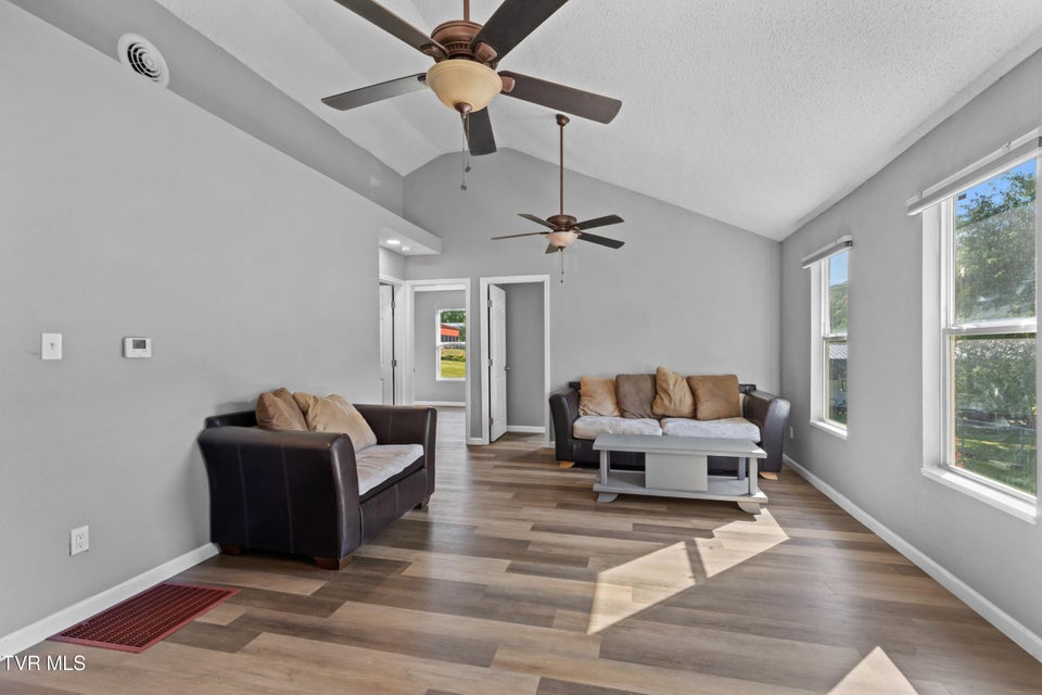 Photo #7: 665 Rocky Summit Road