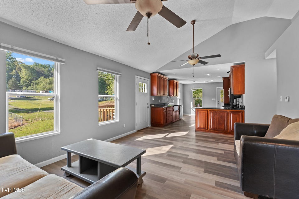 Photo #8: 665 Rocky Summit Road