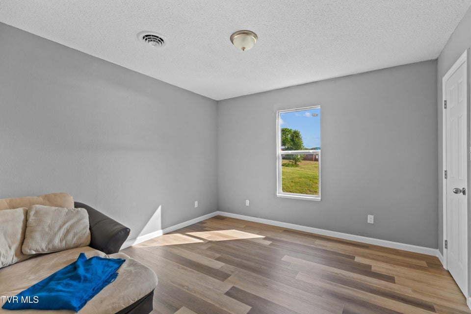 Photo #17: 665 Rocky Summit Road